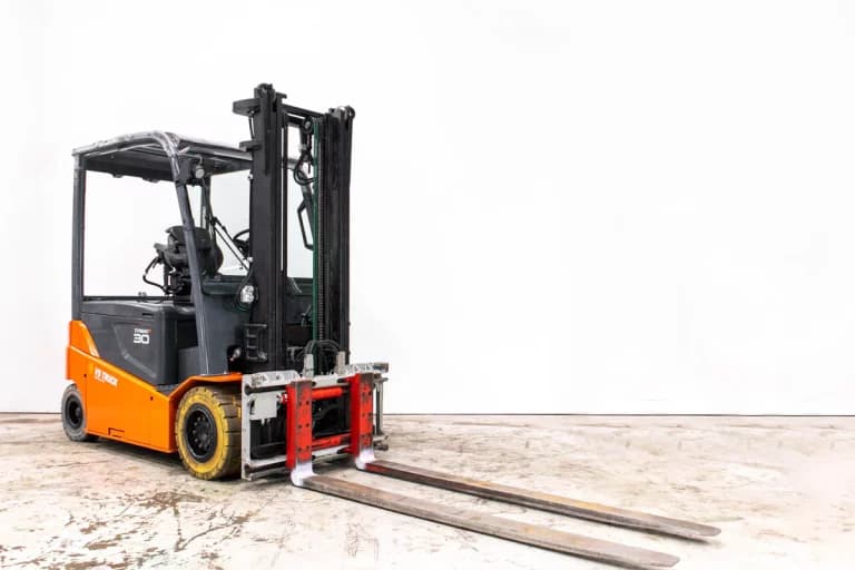 begagnad toyota el motviktstruck utan hytt