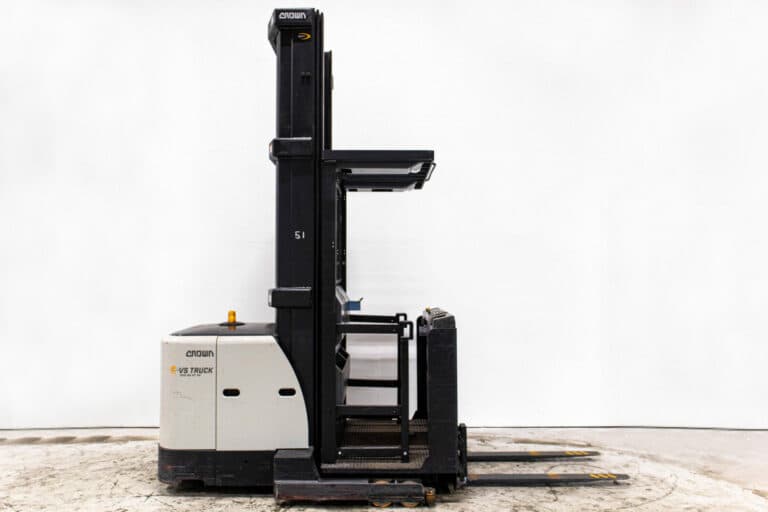 begagnad plocktruck från crown