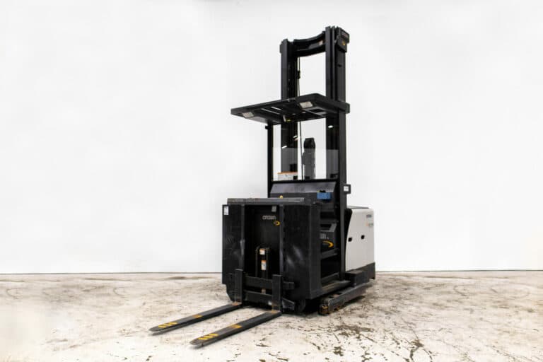 begagnad plocktruck från crown