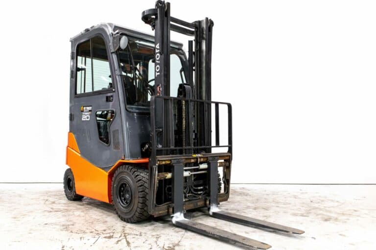 begagnad gaffeltruck toyota