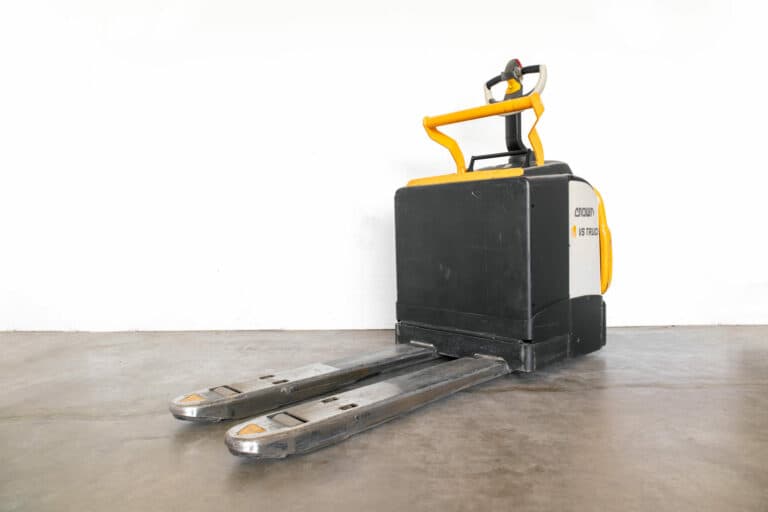 begagnad låglyftare från crown