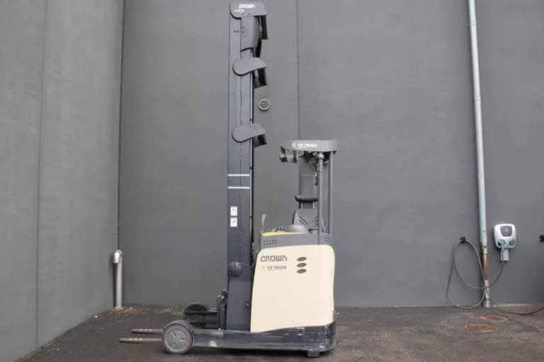 begagnad skjutstativtruck crown esr