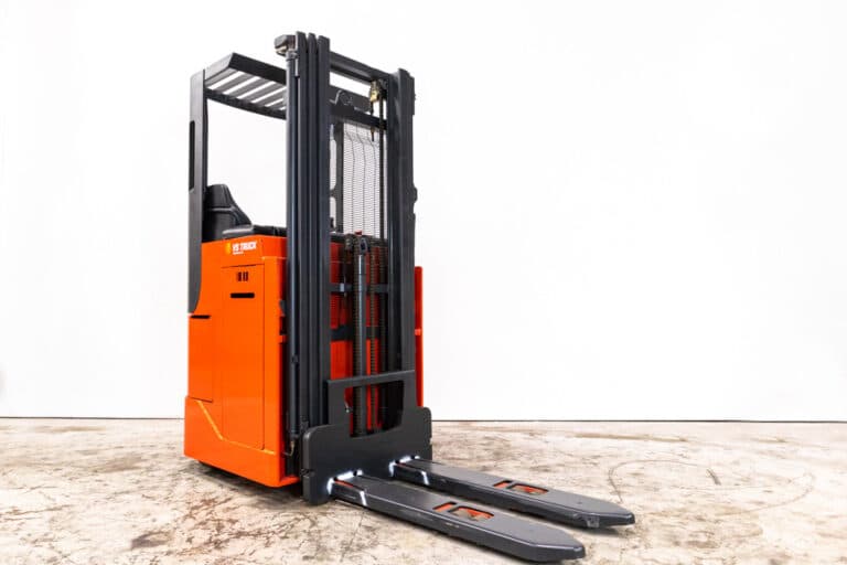 begagnad sittstaplare från Linde för att köpa eller hyra