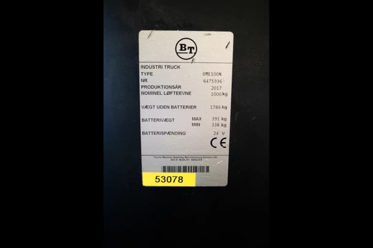 begagnad bt ome100n plocktruck typskylt