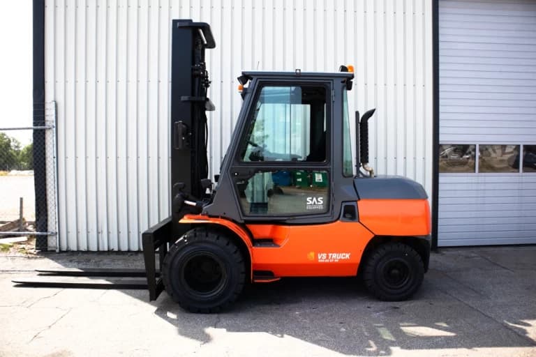 53085 begagnad Toyota 42-7FDA50