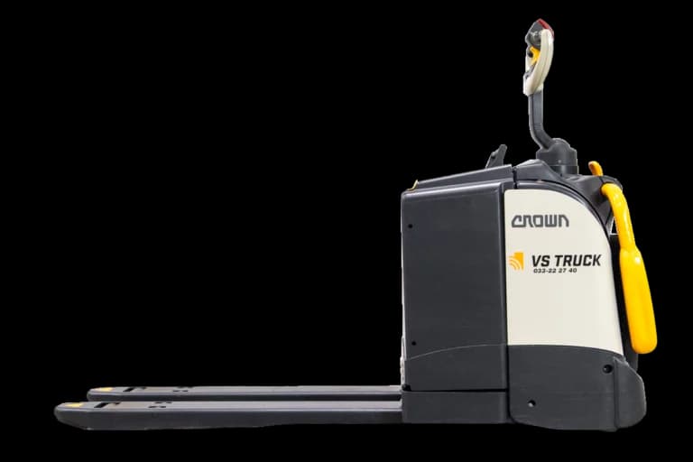 53088 Crown WT3040 begagnad låglyftare frilagd