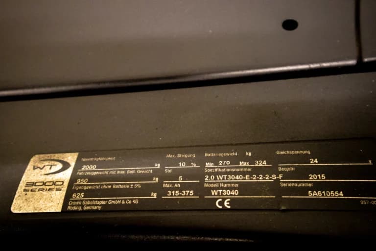 Crown wt3040 begagnad låglyftare typskylt