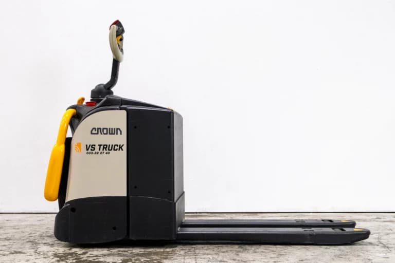 Crown wt3040 begagnad låglyftare med initiallyft