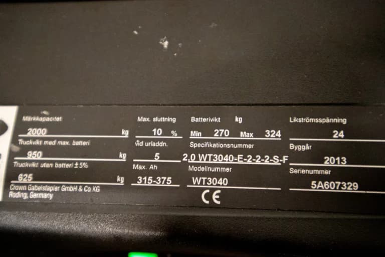 414 crown wt3040 begagnad laglyftare