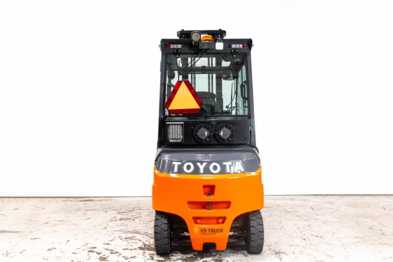 Toyota Traigo 8FBMKT35 begagnad motviktstruck