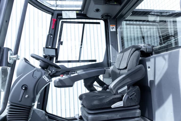 bobcat b80 8 tons motviktstruck