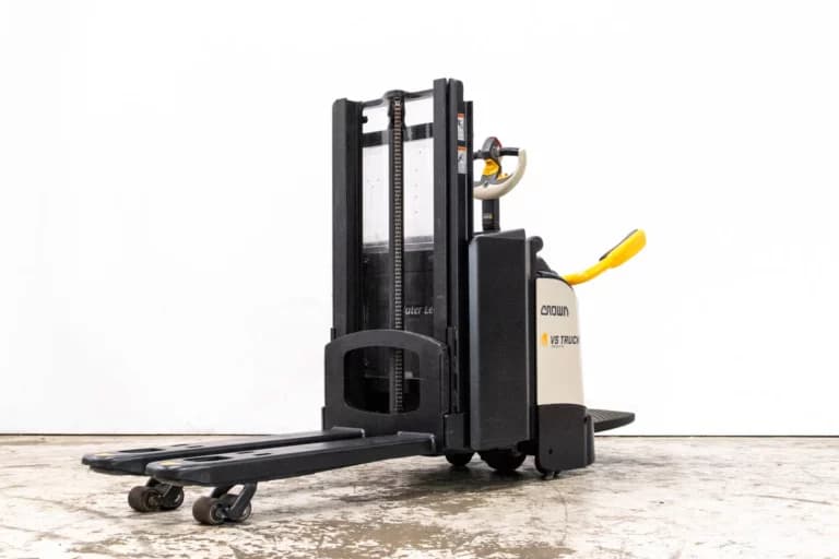 crown dt3040-e begagnad ledstaplare med initiallyft