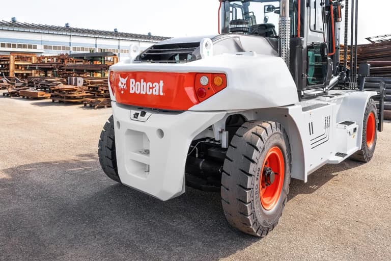 Bobcat D140S-9