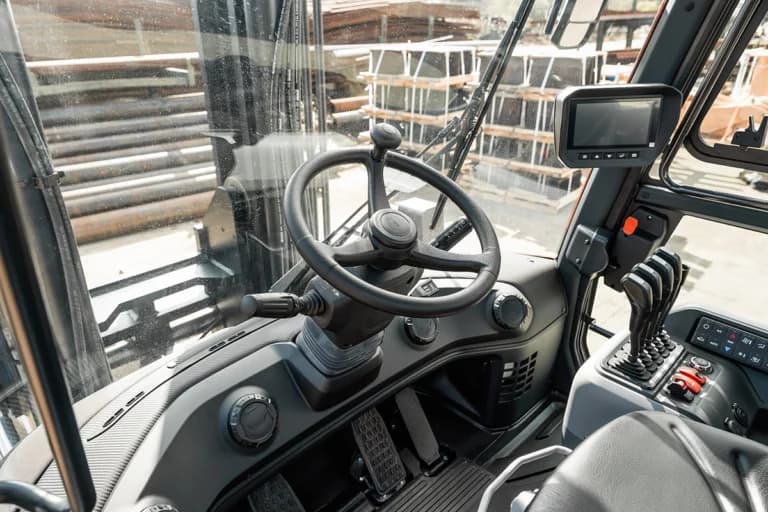 Ratt på en Bobcat D160S-9