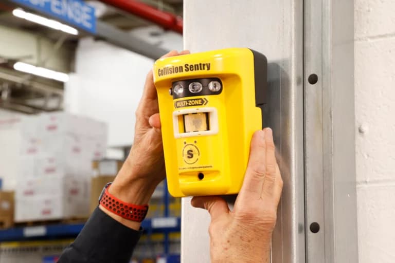 Kollisionsvarningssystem från Sentry